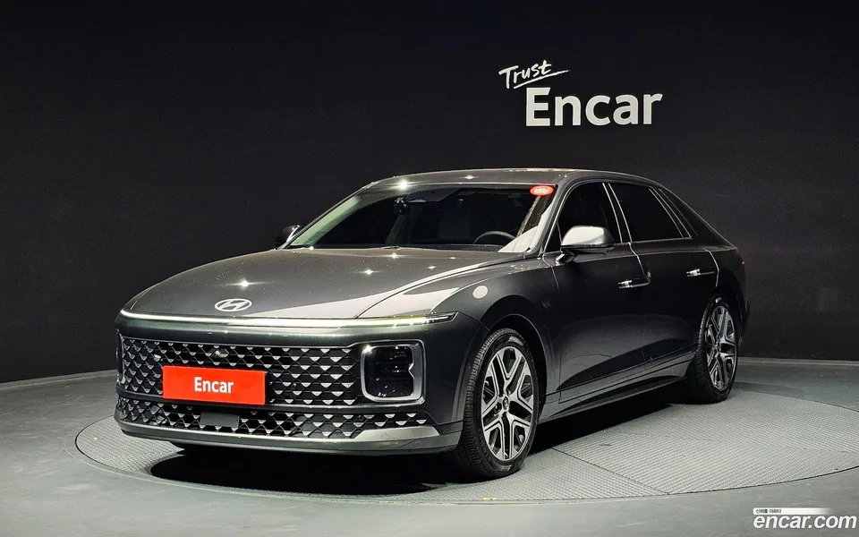 Hyundai Grandeur 2.5 2WD 2023 — фото 1, купить с доставкой в Москву