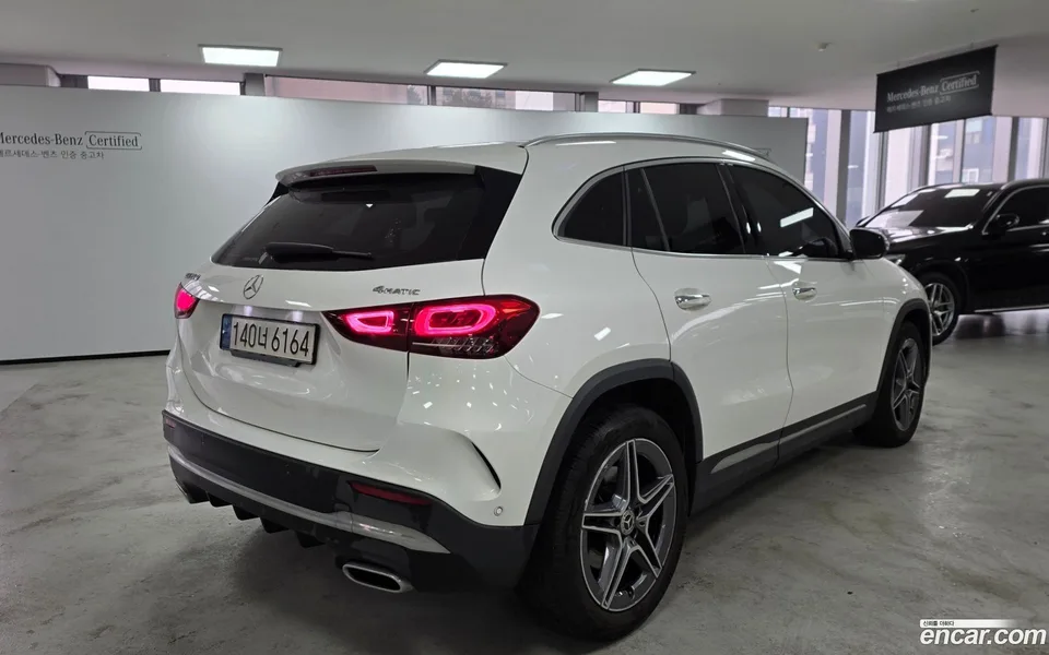 Mercedes-Benz GLA-Class GLA250 4MATIC 2023 — миниатюра 2