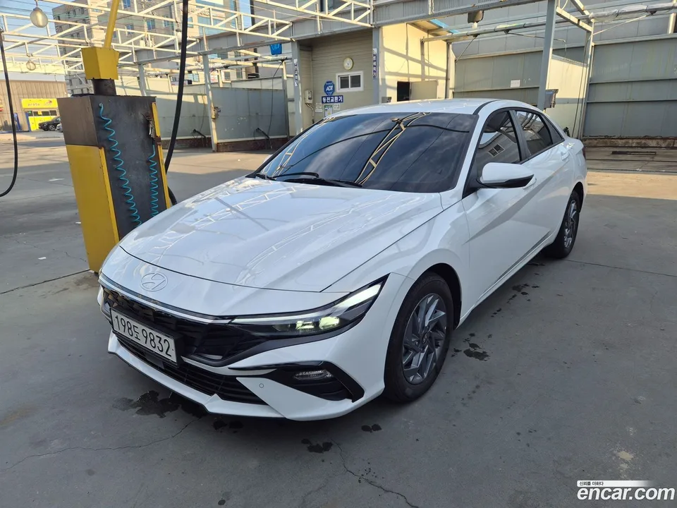 Hyundai Avante CN7 1.6 2025 — фото 1, купить с доставкой в Москву