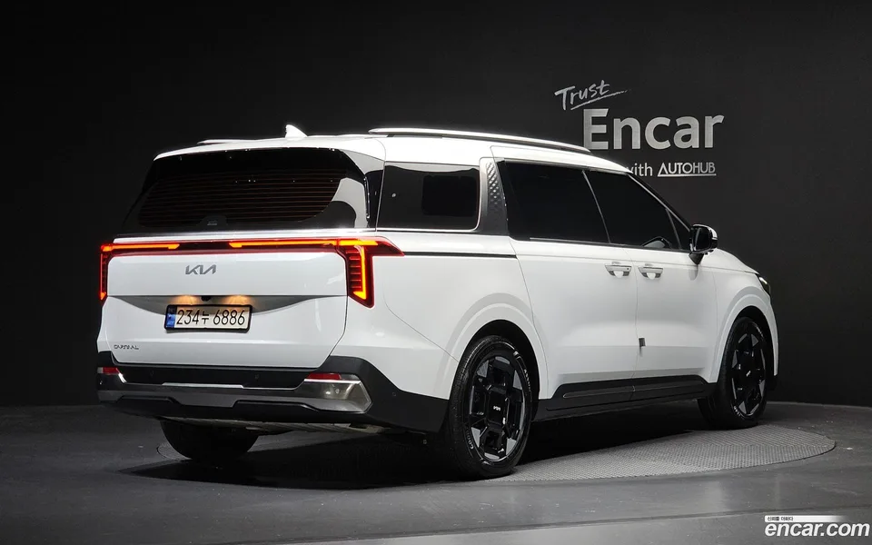Kia Carnival 9 2024 — миниатюра 2