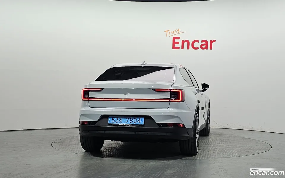 Polestar Polestar 2 2023 — миниатюра 4