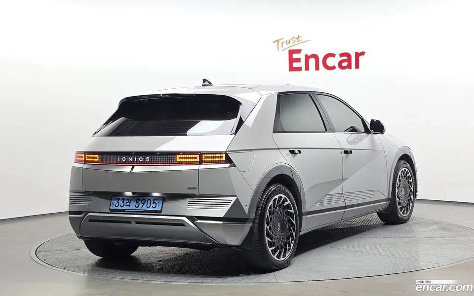 Hyundai Ioniq 5 2022 — миниатюра 2