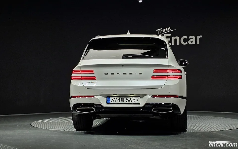 Genesis GV80 2.5T 2WD 2023 — миниатюра 4