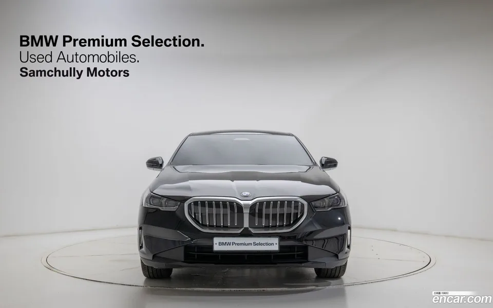 BMW 5 Series 520i 2025 — миниатюра 2