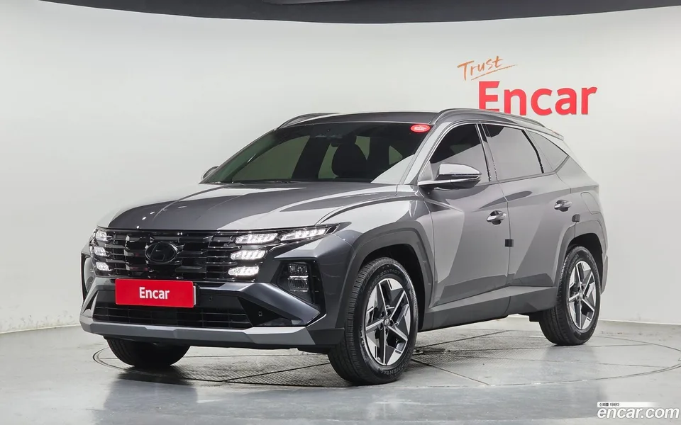 Hyundai Tucson Hybrid NX4 HEV 1.6 2WD 2025 — фото 1, купить с доставкой в Москву