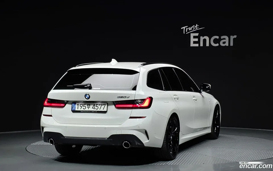BMW 3 Series 320d M 2022 — миниатюра 2