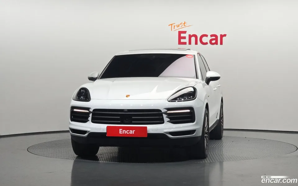 Porsche Cayenne 3.0 E- 2023 — миниатюра 3