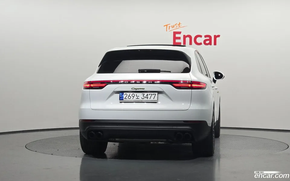 Porsche Cayenne 3.0 E- 2023 — миниатюра 4
