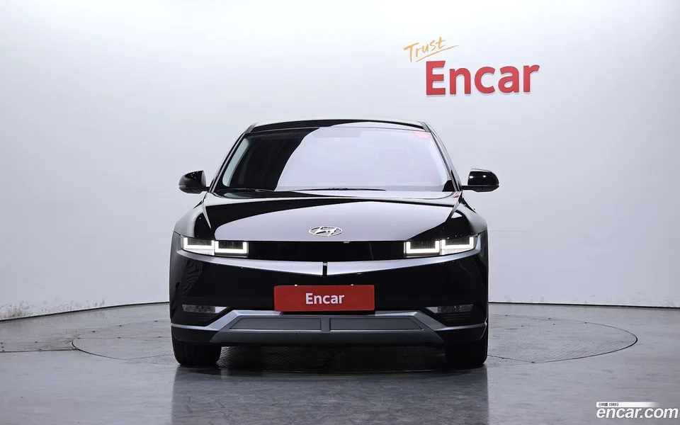 Hyundai Ioniq 5 2023 — миниатюра 3
