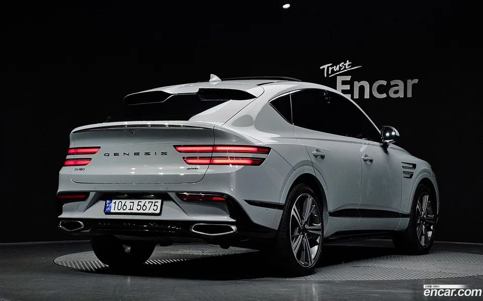 Genesis GV80 Coupe 2.5T AWD 2023 — миниатюра 2