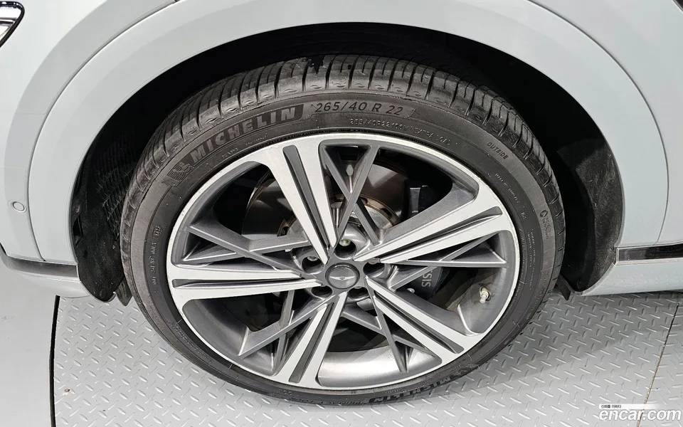 Genesis GV80 Coupe 2.5T AWD 2023 — миниатюра 5
