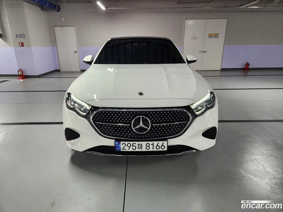 Mercedes-Benz E-Class E200 2025 — фото 1, купить с доставкой в Москву