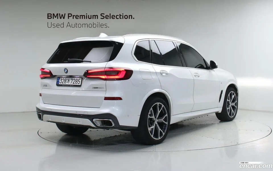 BMW X5 xDrive 40i M 2023 — миниатюра 4