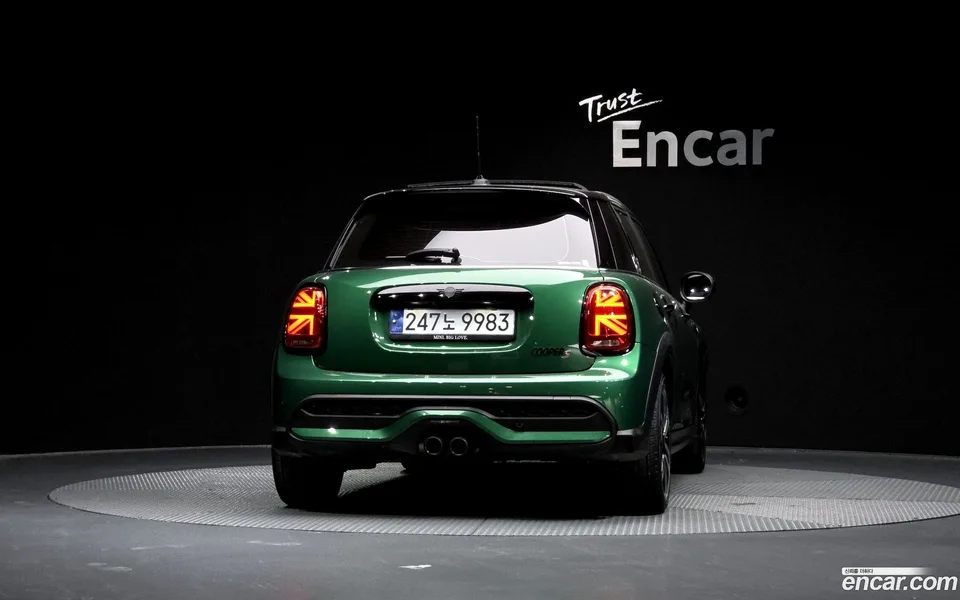 MINI Cooper S 5 2023 — миниатюра 4