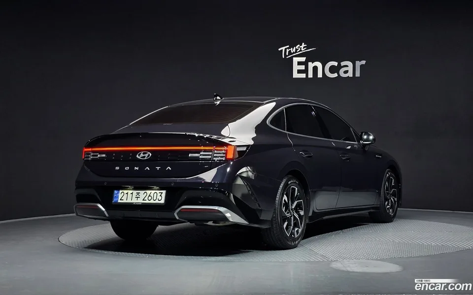 Hyundai Sonata The Edge 1.6 2023 — миниатюра 2