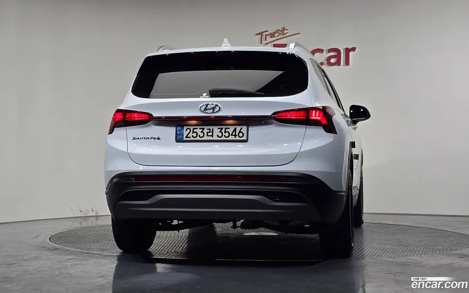 Hyundai SantaFe HEV 1.6 2WD 2022 — миниатюра 4