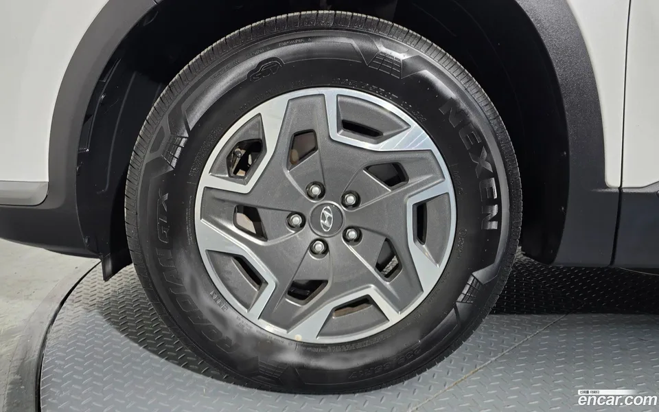 Hyundai SantaFe HEV 1.6 2WD 2022 — миниатюра 5
