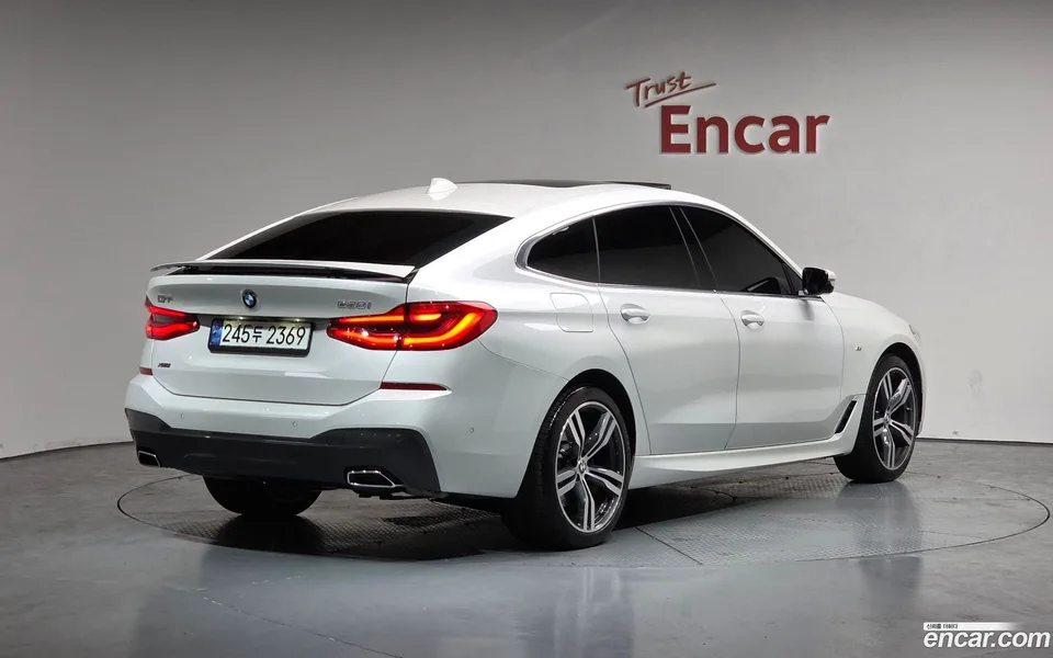 BMW 6 Series GT 630i xDrive M 2024 — миниатюра 2