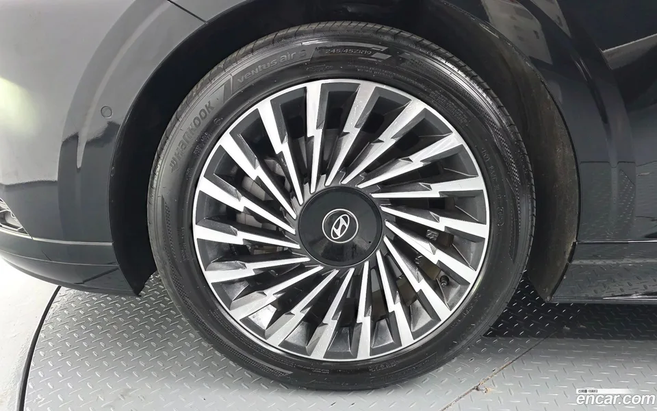 Hyundai Grandeur 3.5 2WD 2023 — миниатюра 5