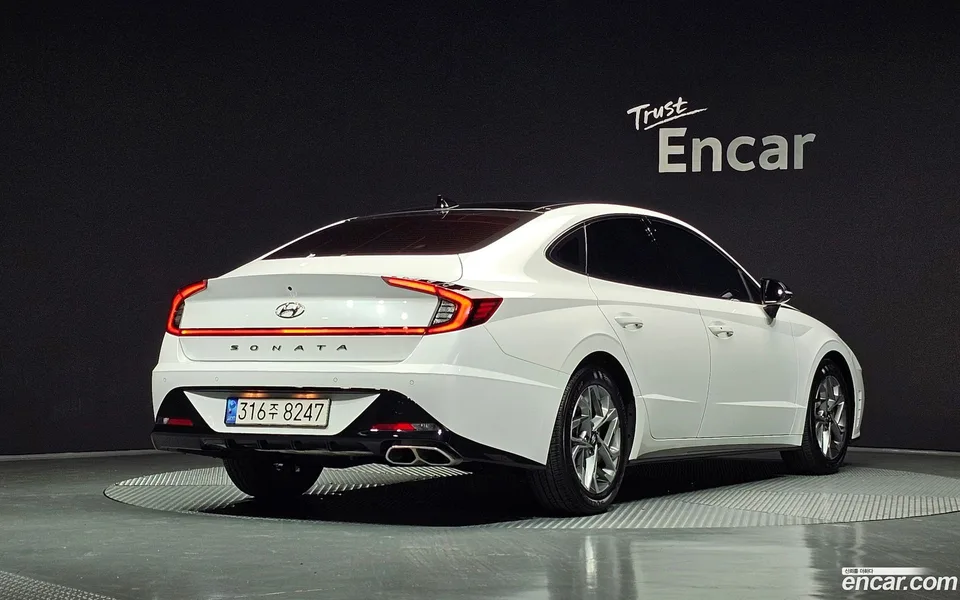 Hyundai Sonata 1.6 2022 — миниатюра 2