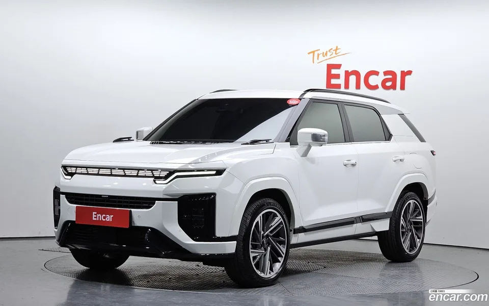 KG Mobility Actyon 1.5 2WD 2024 — фото 1, купить с доставкой в Москву