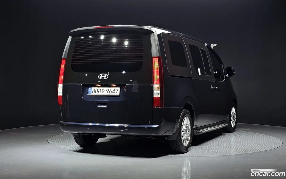 Hyundai Staria HEV 1.6 5 2024 — миниатюра 4