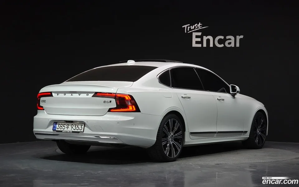 Volvo S90 B6 AWD 2023 — миниатюра 2