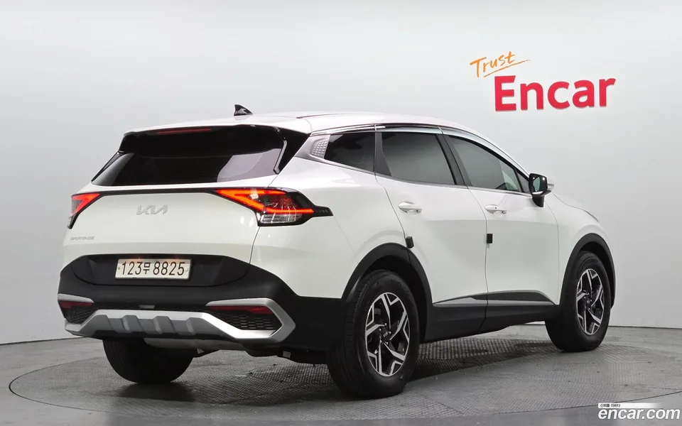 Kia Sportage LPG 2.0 2WD 2024 — миниатюра 2