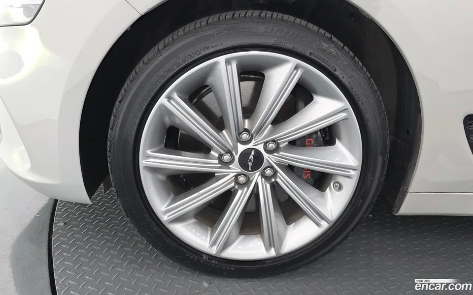 Genesis G70 Shooting Brake 2.5T 2WD 2024 — миниатюра 5
