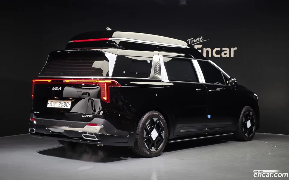 Kia Carnival 9 () 2026 — миниатюра 2