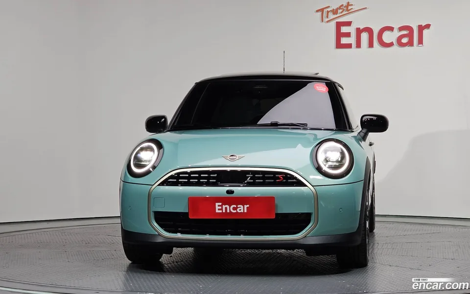 MINI Cooper S 2026 — миниатюра 3