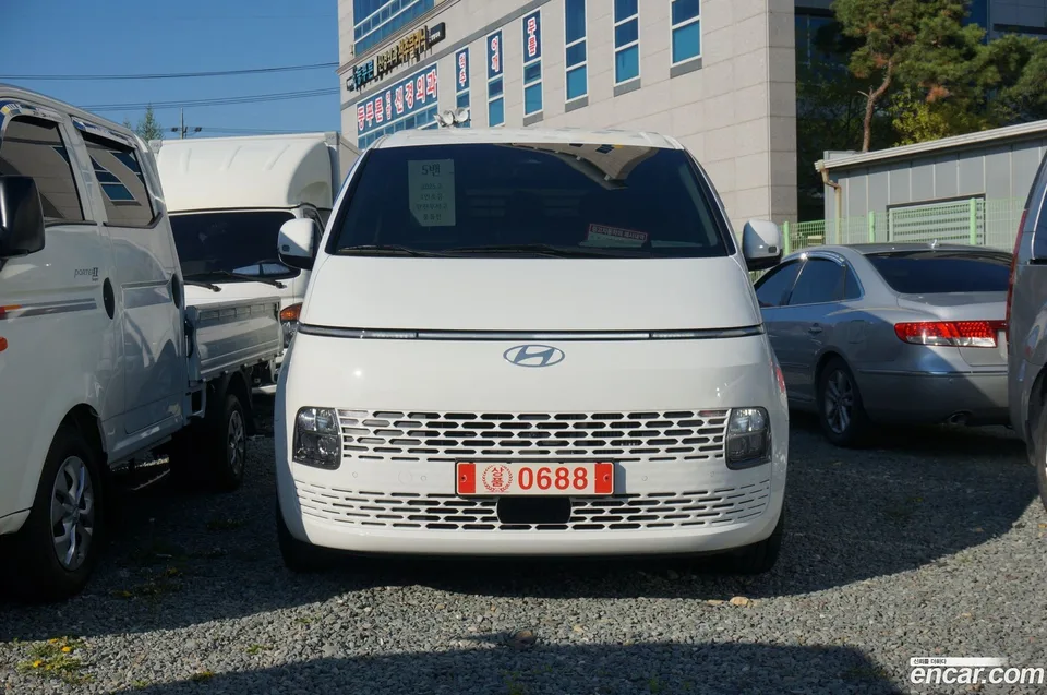 Hyundai Staria 5 2025 — миниатюра 2