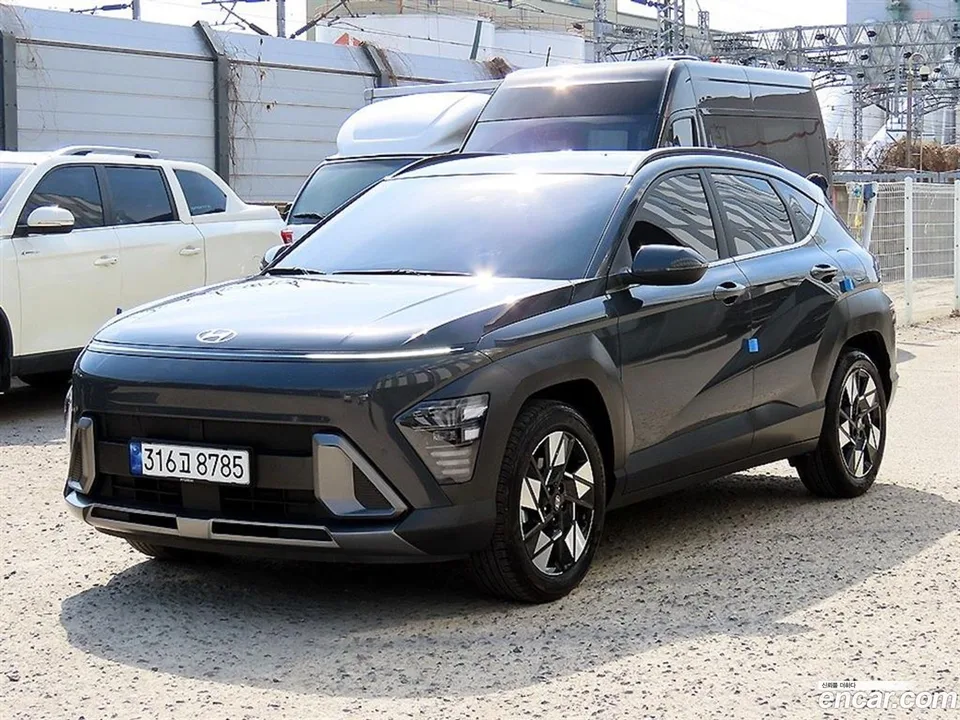 Hyundai Kona Hybrid 2023 — миниатюра 2