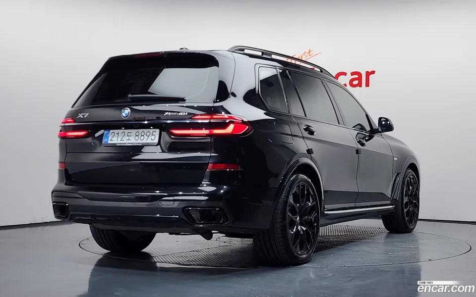 BMW X7 xDrive 40i M 6 2025 — миниатюра 2