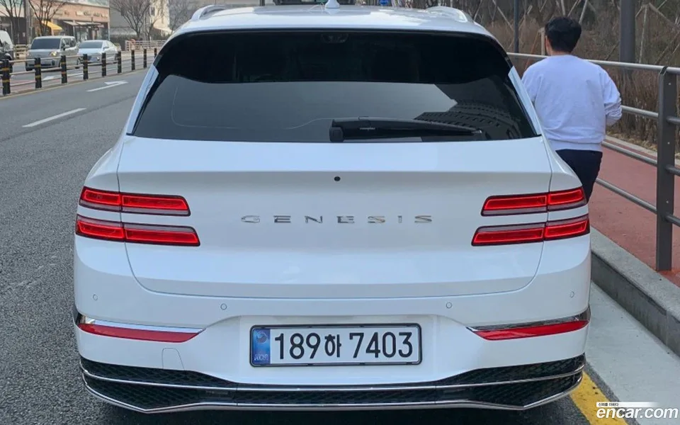 Genesis GV80 2.5T 2WD 2026 — миниатюра 2