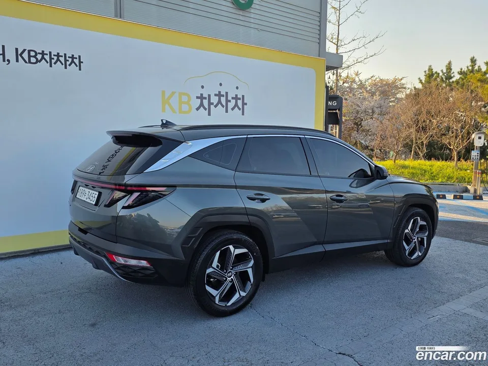 Hyundai Tucson Hybrid 2WD 2023 — миниатюра 2