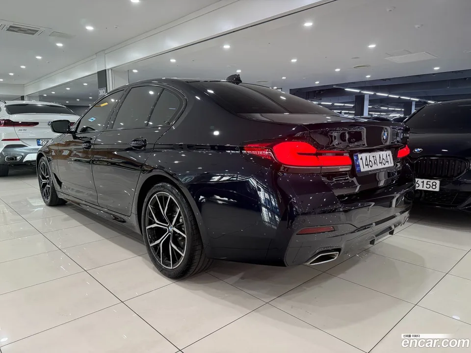 BMW 5 Series 530i M 2023 — миниатюра 2