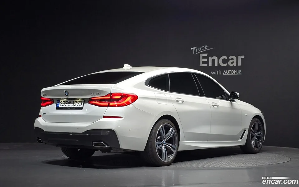 BMW 6 Series GT 630i xDrive M 2024 — миниатюра 2