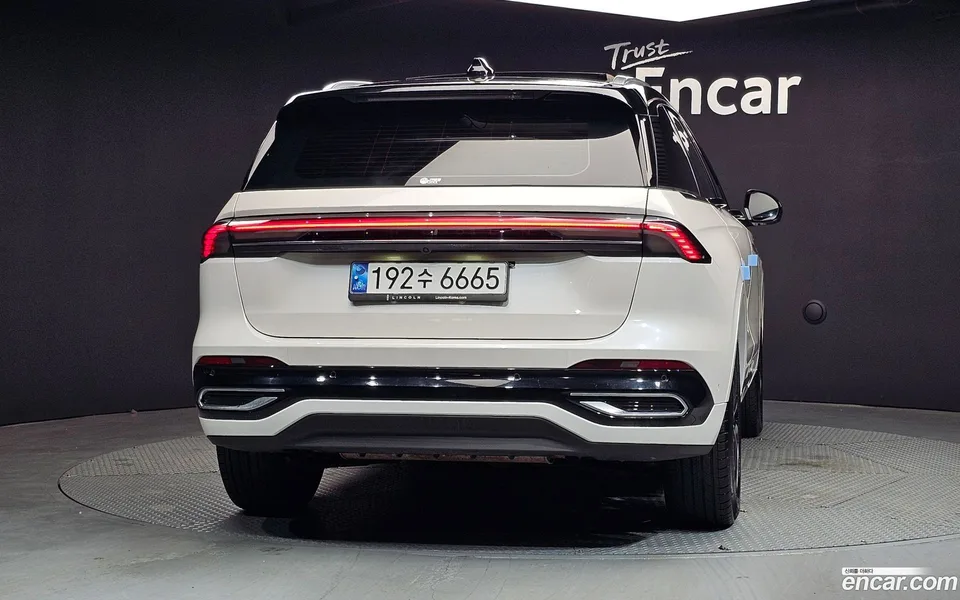 Lincoln Nautilus 2.0 AWD 2024 — миниатюра 4
