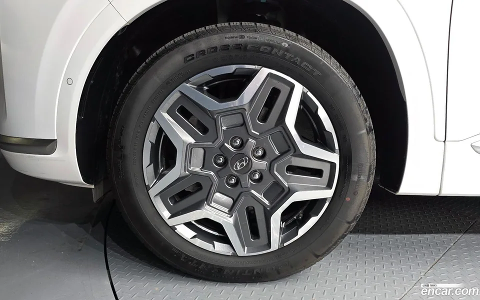 Hyundai Santa Fe HEV 1.6 2WD 2023 — миниатюра 5