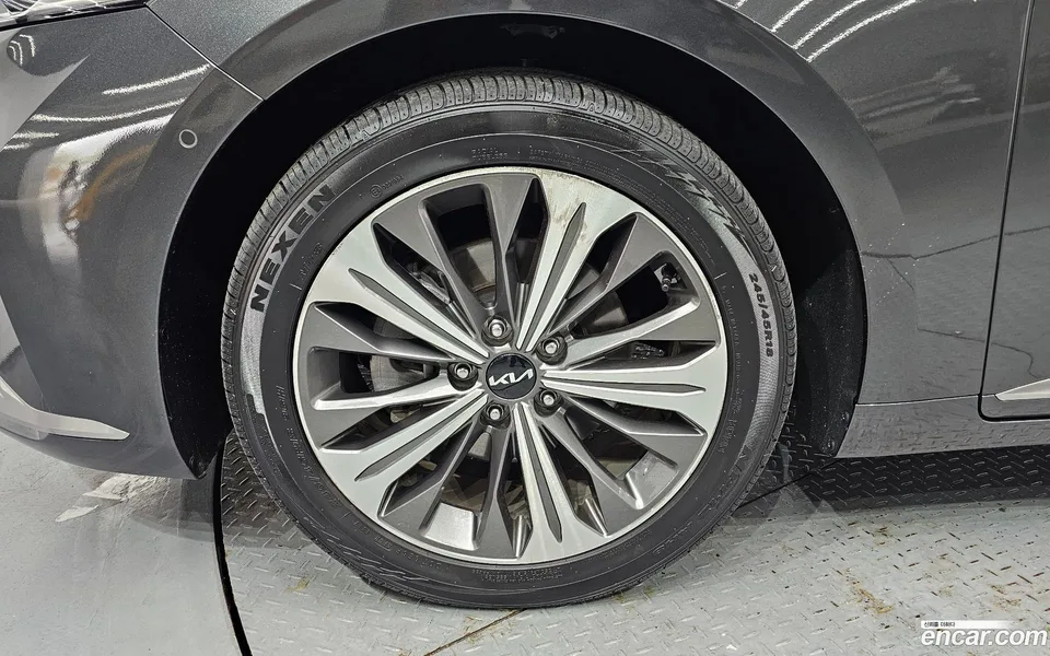 Kia K8 Hybrid 2022 — миниатюра 5