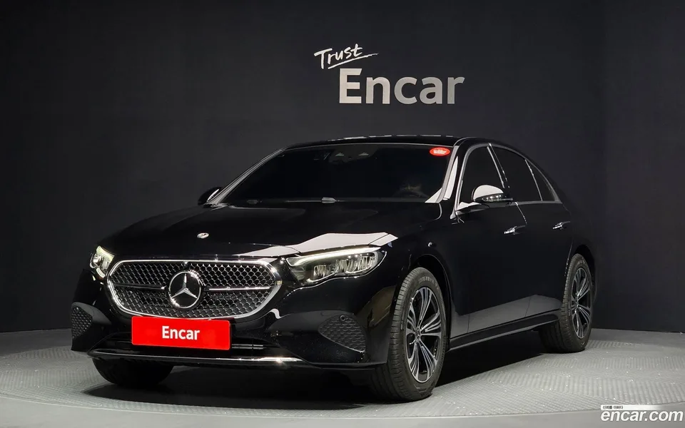 Mercedes-Benz E-Class E200 2026 — фото 1, купить с доставкой в Москву