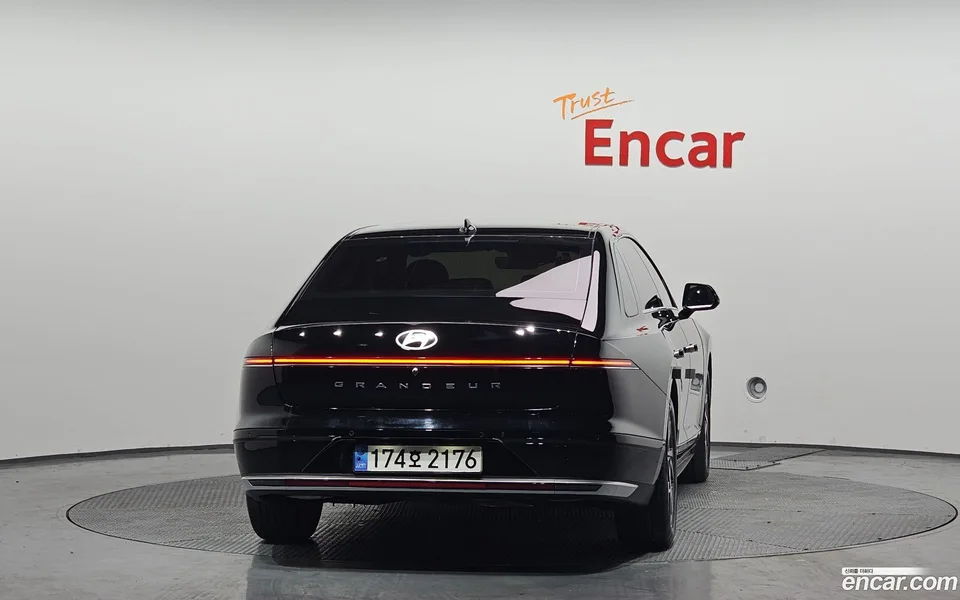 Hyundai Grandeur 2.5 2WD 2023 — миниатюра 4