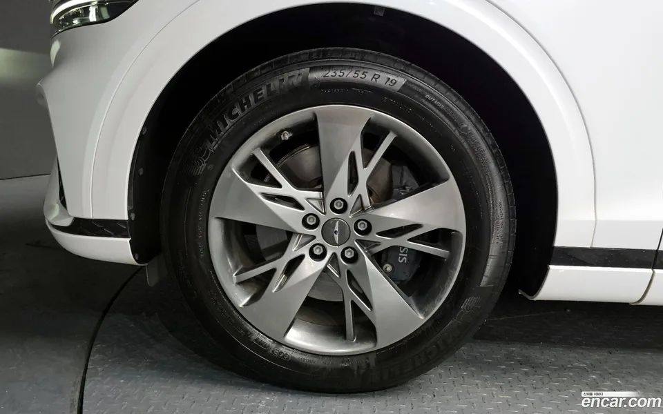 Genesis GV70 2.5T 2WD 2023 — миниатюра 5