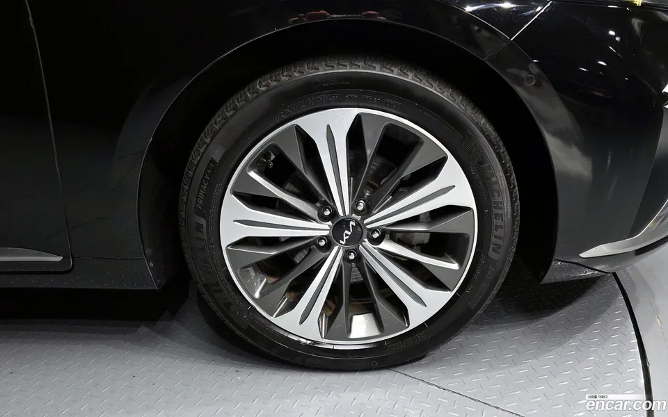 Kia K8 Hybrid 2023 — миниатюра 5