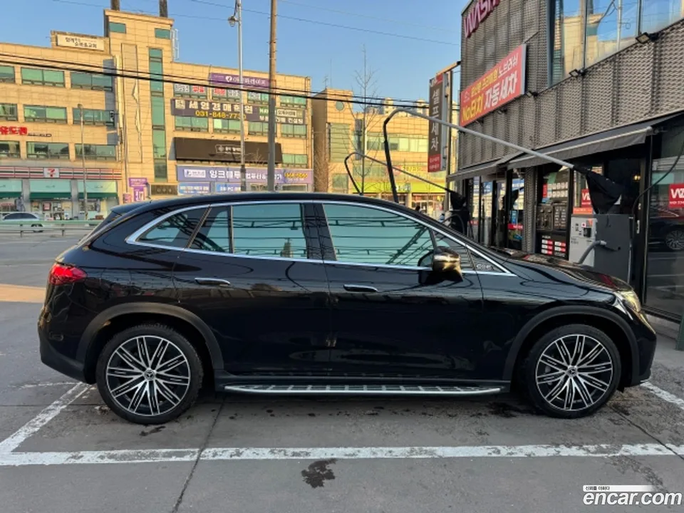 Mercedes-Benz EQE SUV EQE500 4MATIC 2024 — миниатюра 3
