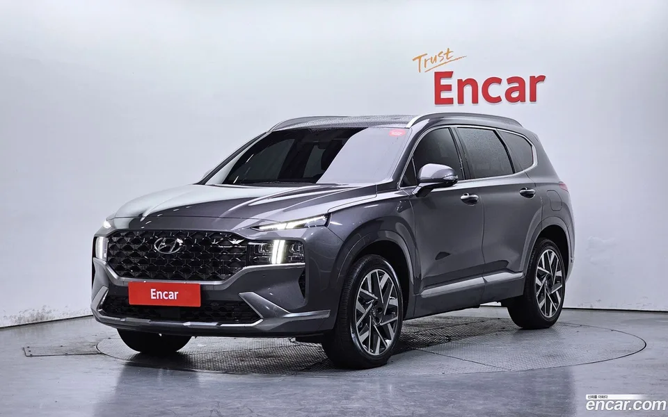 Hyundai SantaFe 2.5T 2WD 2023 — фото 1, купить с доставкой в Москву