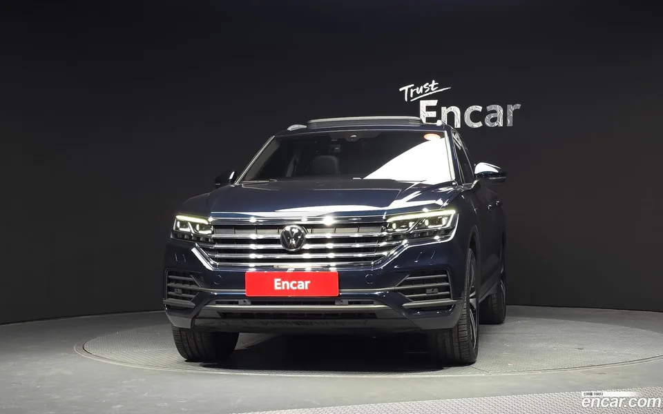 Volkswagen Touareg 3.0 TDI 2023 — миниатюра 3