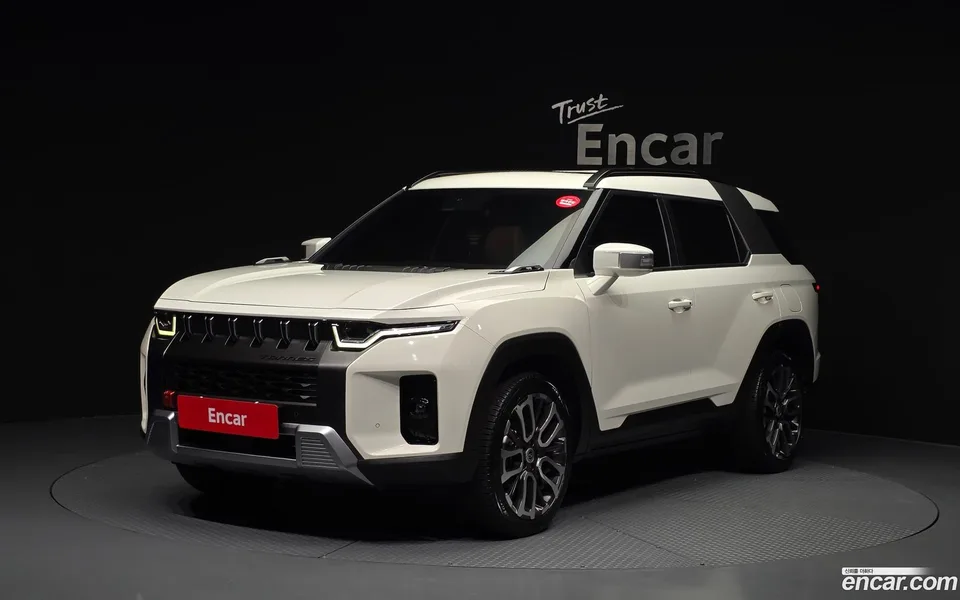 KG Mobility Torres 1.5 2WD 2023 — фото 1, купить с доставкой в Москву