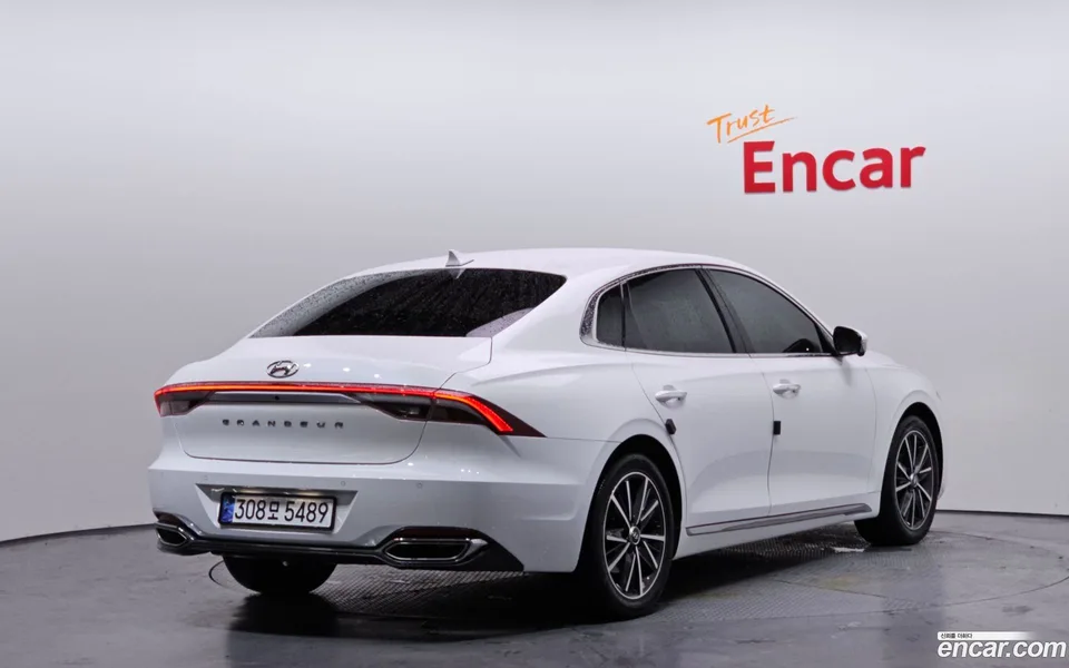 Hyundai Grandeur IG 2.5 2022 — миниатюра 2